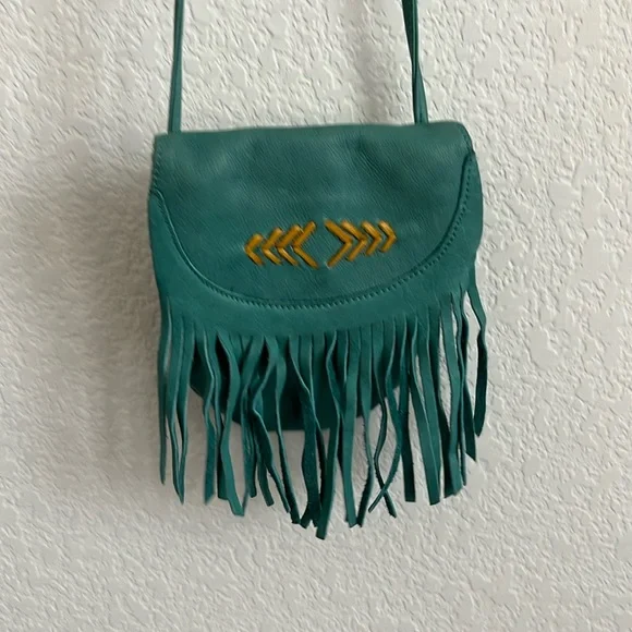 Free People X Cut and paste Los Angeles Embroidered Fringe Crossbody Leather - Picture 1 of 11
